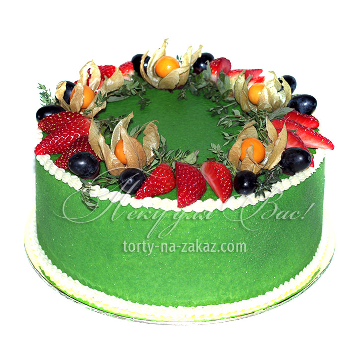 Торт праздничный велюровый с ягодным оформлением