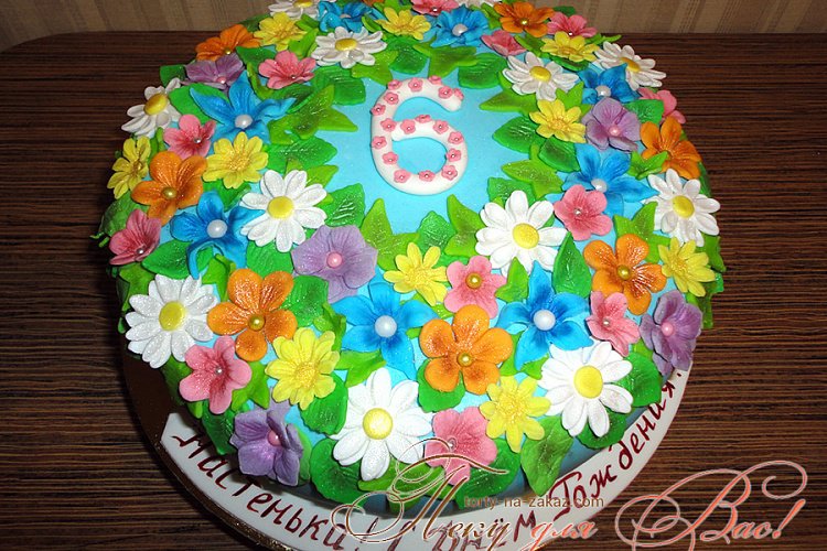 Детский торт - цветочная полянка
